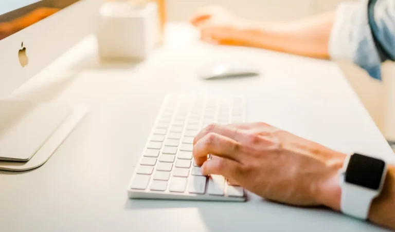 The Power of LinkedIn Lead Generation. Leveraging the Power of LinkedIn for B2B Marketing 1