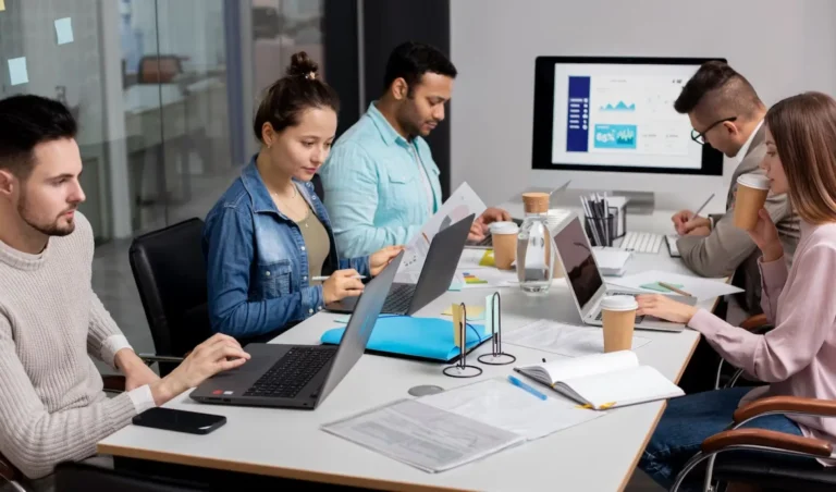 Maximizing LinkedIn for Business A Guide to Lead Generation