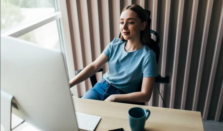 Top 7 LinkedIn Profile Management Strategies to grow on LinkedIn